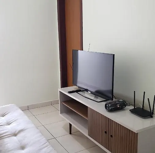 Apto Com Varanda No N Bandeirante , Proximo Ao Aeroporto